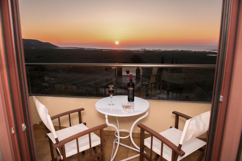 Villa Tramonto ファラサルナ エクステリア 写真