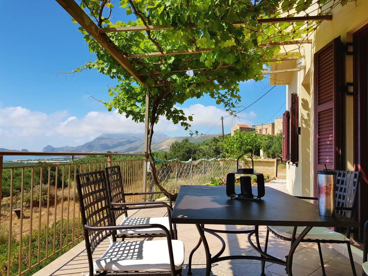 Villa Tramonto ファラサルナ エクステリア 写真